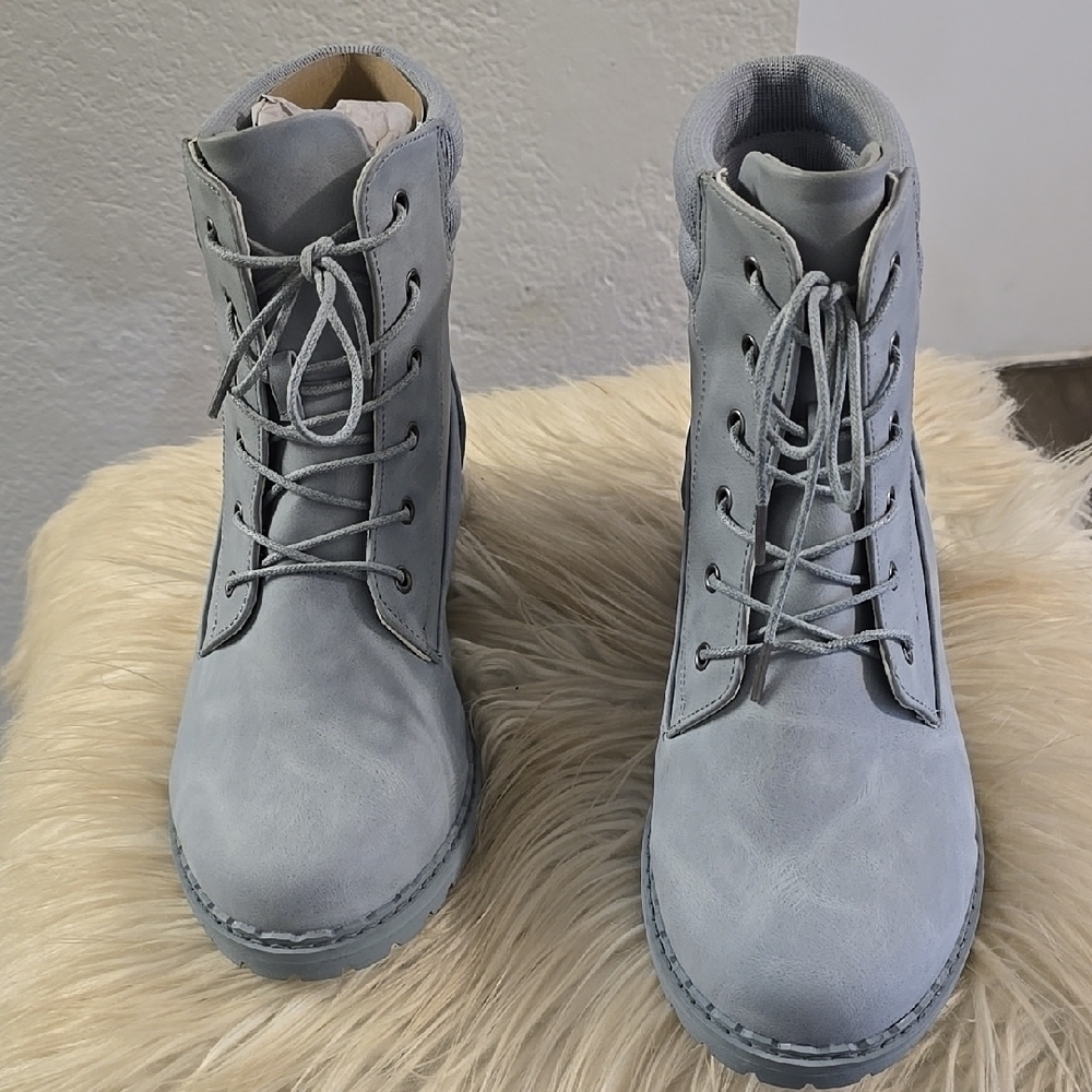 Gray Combat Moto Boots with Lace-Up Design